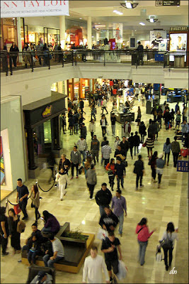 Midnight shoppers 